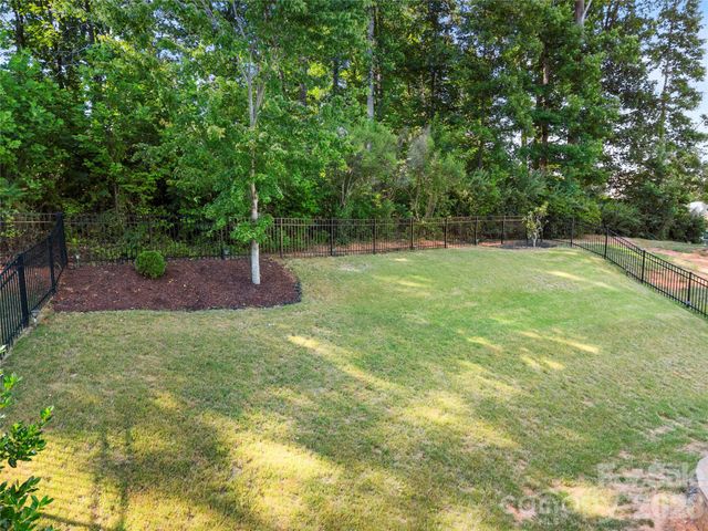 11266 Trailside Road NW, Huntersville, NC 28078