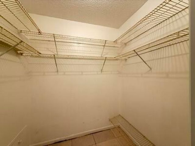 187 Stratford N 187, West Palm Beach, FL 33417