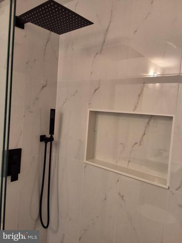 14874 EMBERDALE DR, Woodbridge, VA 22193