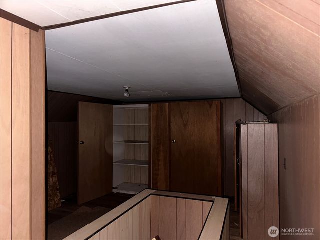 1112 4th Street, Cosmopolis, WA 98537