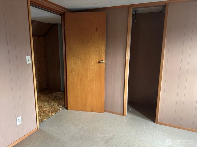 1112 4th Street, Cosmopolis, WA 98537