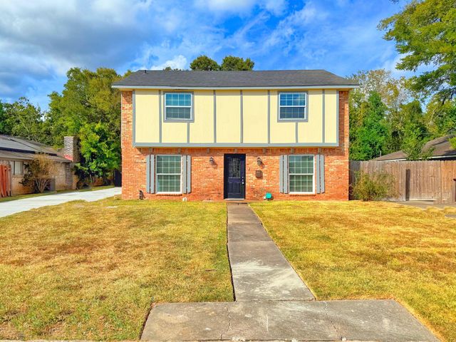 504 River Bend Drive, Baytown, TX 77521