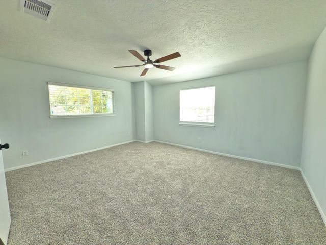 504 River Bend Drive, Baytown, TX 77521