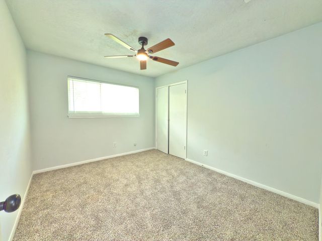 504 River Bend Drive, Baytown, TX 77521