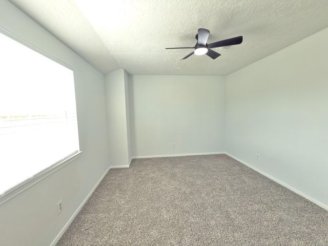 504 River Bend Drive, Baytown, TX 77521