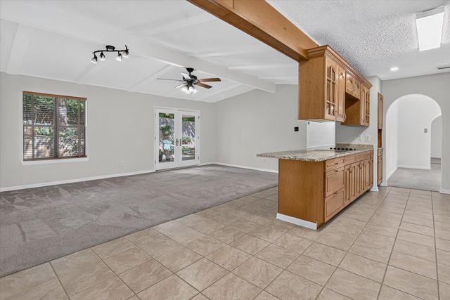 1820 Holly Oak Street, Arlington, TX 76012