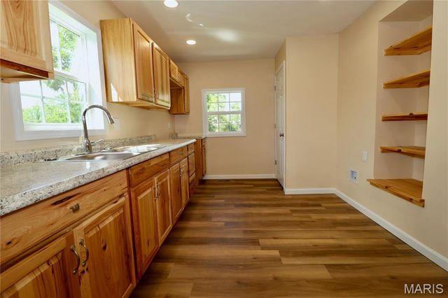 1250 N Jefferson Avenue, Lebanon, MO 65536