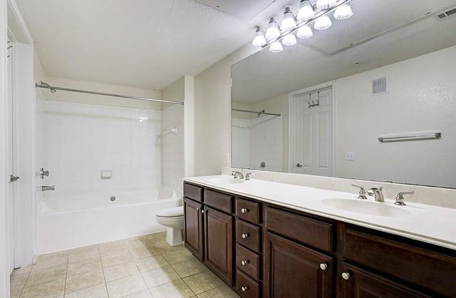 7575 Kirby Drive 2304, Houston, TX 77030