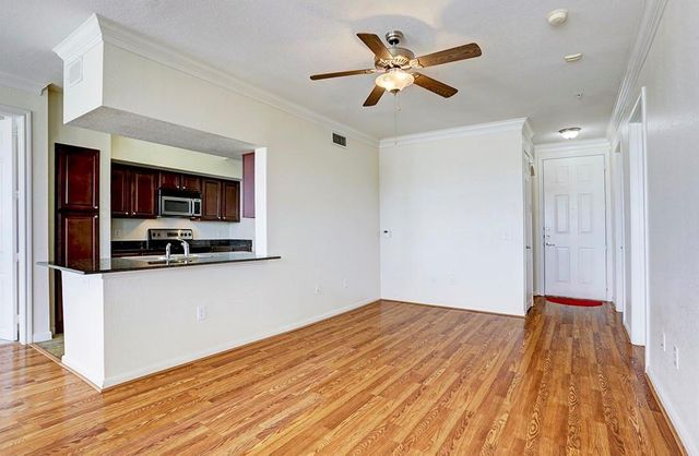 7575 Kirby Drive 2304, Houston, TX 77030