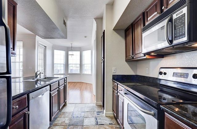 7575 Kirby Drive 2304, Houston, TX 77030