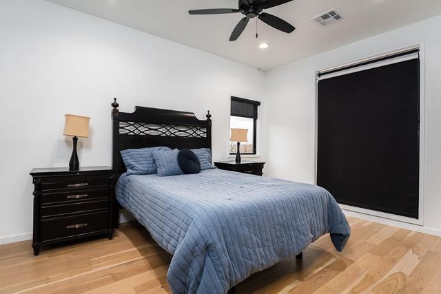 1127 NW 56th Street A, Oklahoma City, OK 73118