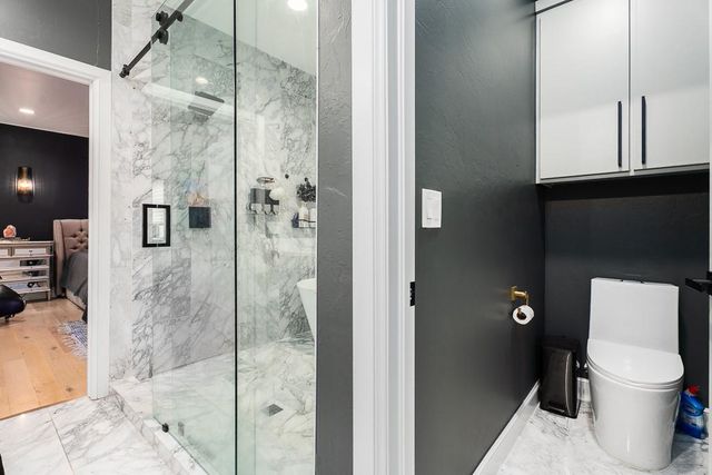 1127 NW 56th Street A, Oklahoma City, OK 73118