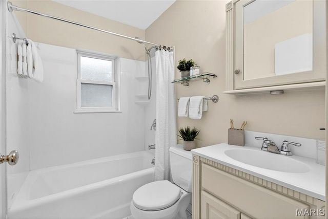 2655 Louis Avenue, St Louis, MO 63144