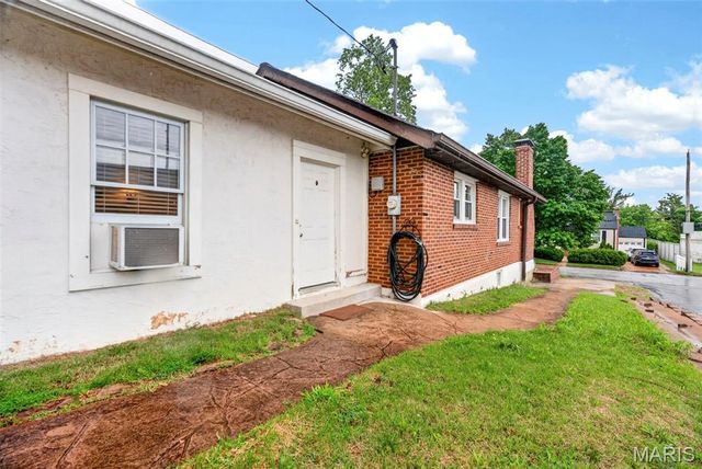 2655 Louis Avenue, St Louis, MO 63144