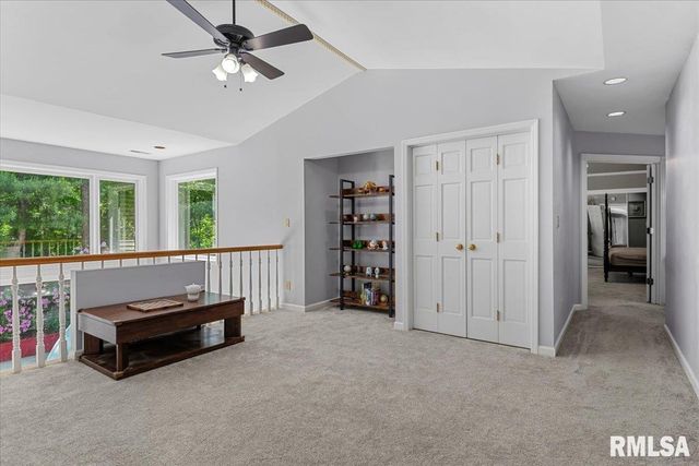 3016 W LAWRENCE Avenue, Springfield, IL 62704