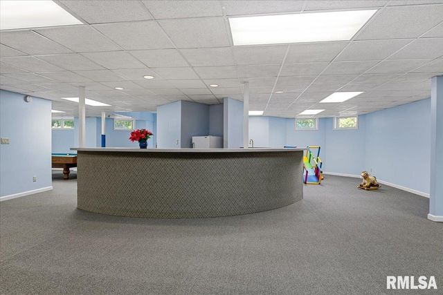 3016 W LAWRENCE Avenue, Springfield, IL 62704