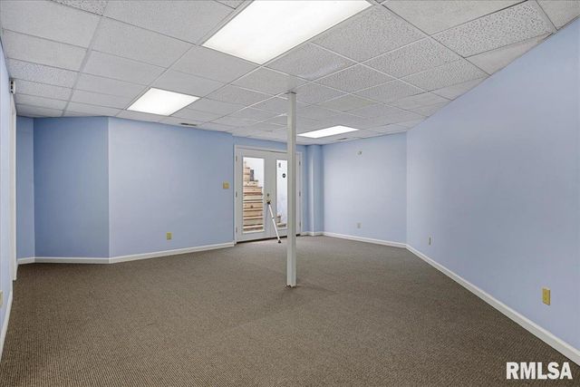 3016 W LAWRENCE Avenue, Springfield, IL 62704