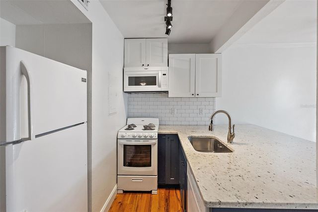 1301 S HOWARD AVENUE C12, Tampa, FL 33606