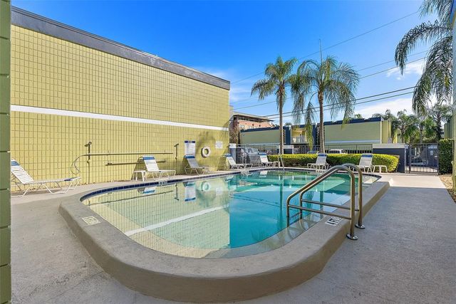 1301 S HOWARD AVENUE C12, Tampa, FL 33606