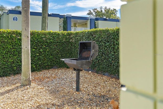 1301 S HOWARD AVENUE C12, Tampa, FL 33606