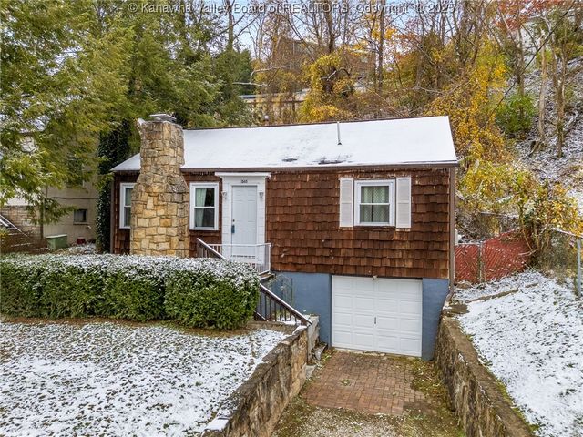 1540 Ravinia Road, Charleston, WV 25314