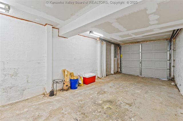 1540 Ravinia Road, Charleston, WV 25314