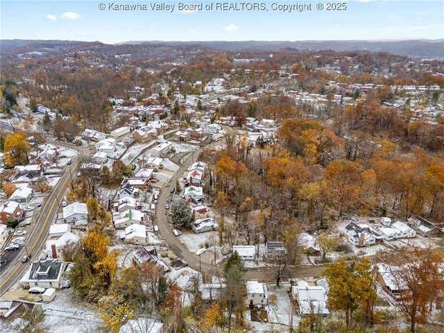 1540 Ravinia Road, Charleston, WV 25314