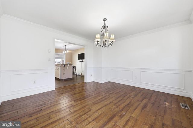 734 ESSEX AVE, Baltimore, MD 21221
