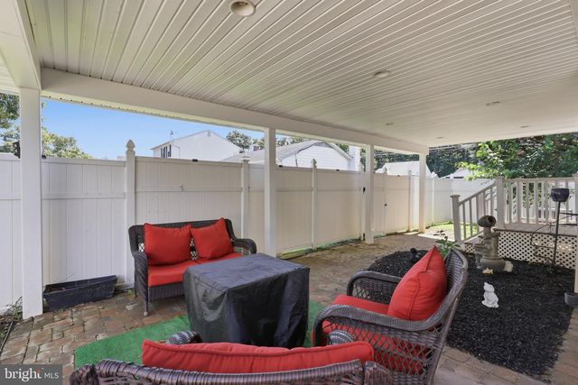 734 ESSEX AVE, Baltimore, MD 21221