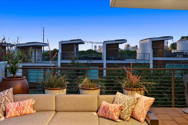 2301 S 5th ST 11, Austin, TX 78704