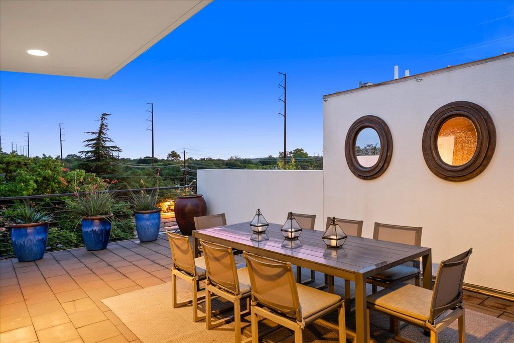 2301 S 5th ST 11, Austin, TX 78704