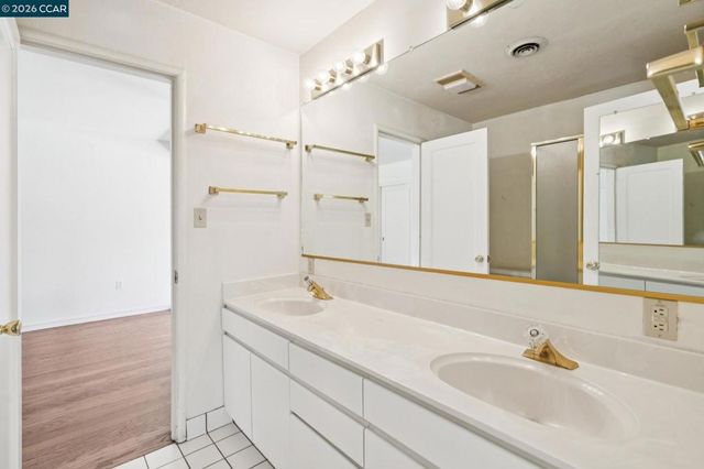 304 Willoughby Court, Lafayette, CA 94549