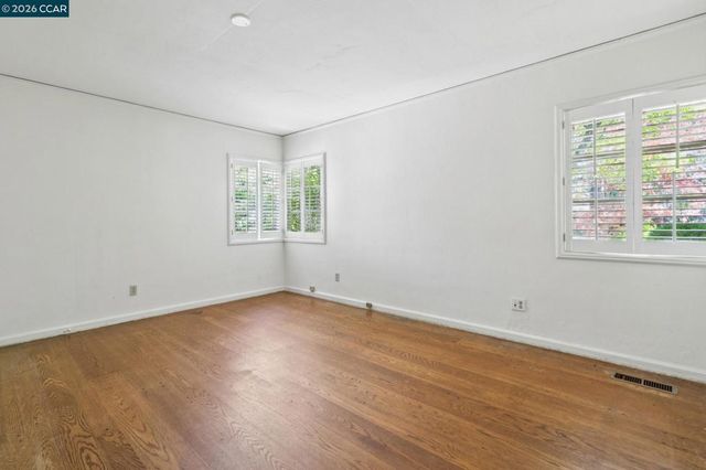 304 Willoughby Court, Lafayette, CA 94549
