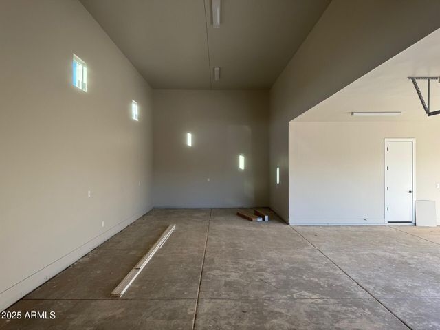 28328 N 220TH Avenue, Wittmann, AZ 85361