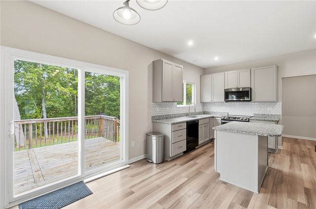 1647 Arden Bend, Fairborn, OH 45324
