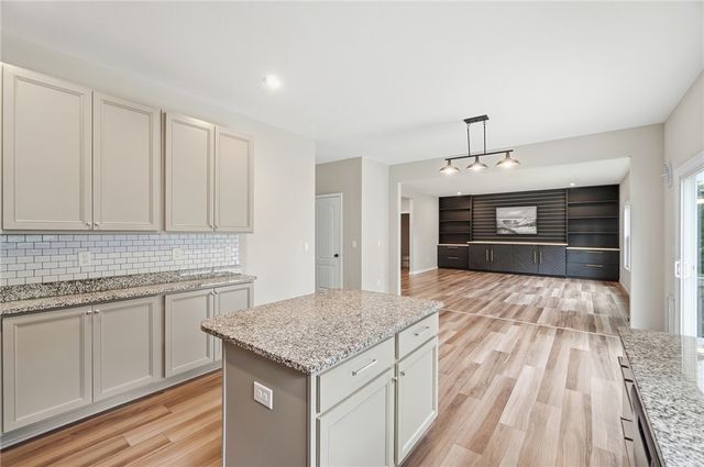 1647 Arden Bend, Fairborn, OH 45324
