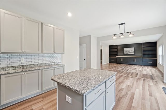 1647 Arden Bend, Fairborn, OH 45324