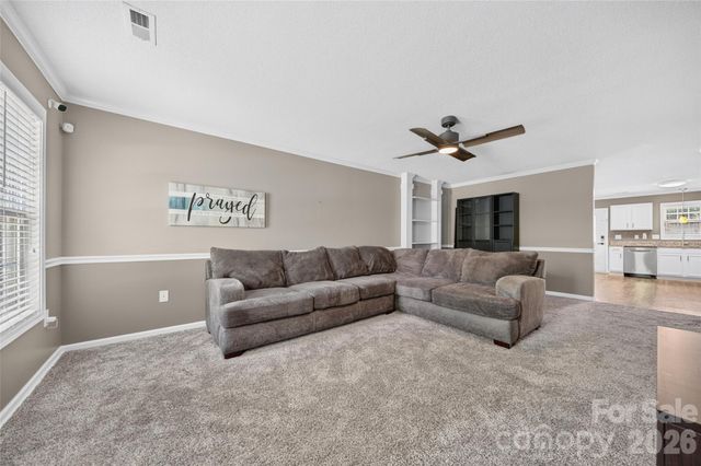 140 Locomotive Lane 107, Mooresville, NC 28115