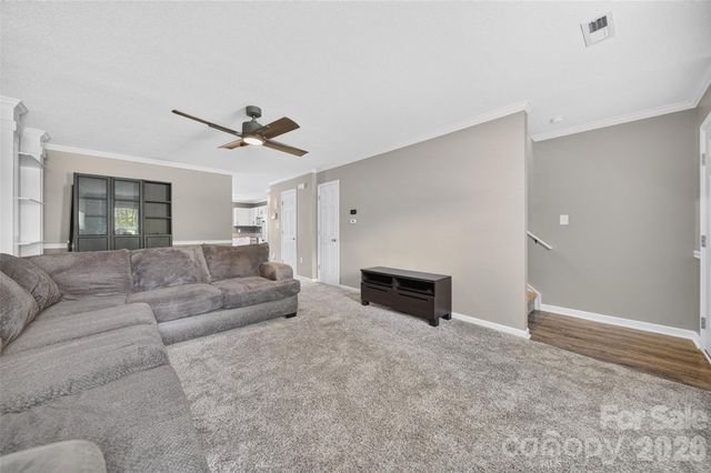 140 Locomotive Lane 107, Mooresville, NC 28115