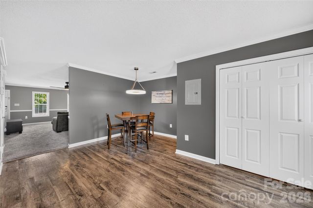 140 Locomotive Lane 107, Mooresville, NC 28115