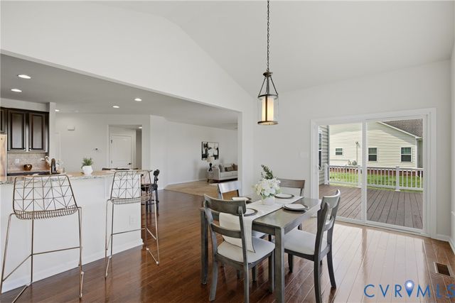1819 White Mountain Dr, Chester, VA 23836