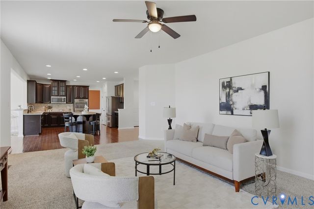 1819 White Mountain Dr, Chester, VA 23836
