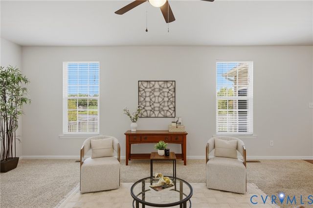 1819 White Mountain Dr, Chester, VA 23836
