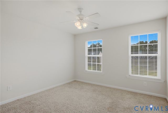 1819 White Mountain Dr, Chester, VA 23836