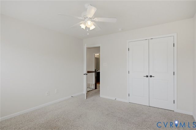 1819 White Mountain Dr, Chester, VA 23836