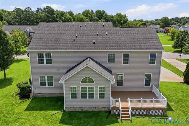 1819 White Mountain Dr, Chester, VA 23836
