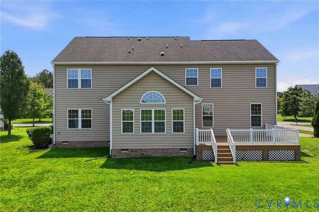 1819 White Mountain Dr, Chester, VA 23836