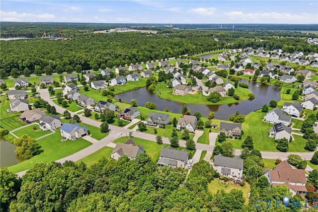 1819 White Mountain Dr, Chester, VA 23836