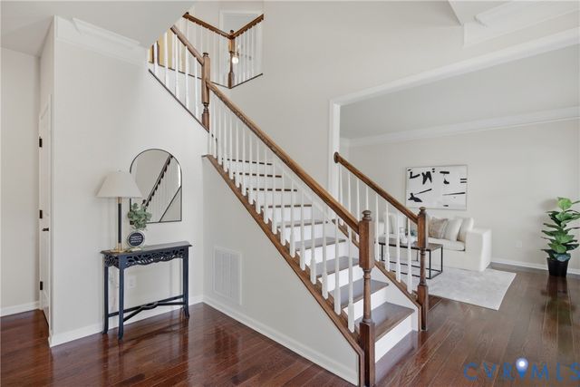 1819 White Mountain Dr, Chester, VA 23836