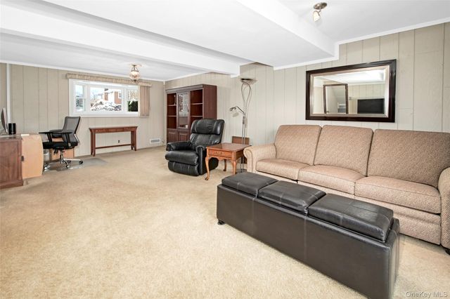 107 Parkview Road, Elmsford, NY 10523